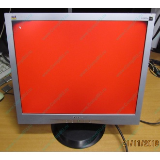 Монитор 19" ViewSonic VA903 с дефектом изображения (битые пиксели по углам) - Ульяновск.